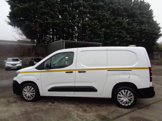 2020 Peugeot Partner 850 1.5 Bluehdi 100 Professional Crew Van (NU70FPV) Image 7