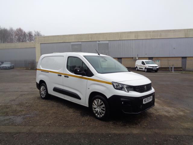 2020 Peugeot Partner 850 1.5 Bluehdi 100 Professional Crew Van (NU70FPV) Image 2