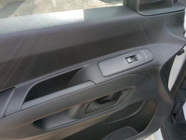 2020 Peugeot Partner 1000 1.5 Bluehdi 100 Professional Van (NU70GAX) Image 18