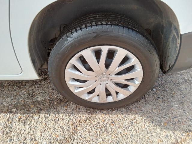 2020 Peugeot Partner 1000 1.5 Bluehdi 100 Professional Van (NU70GAX) Image 32