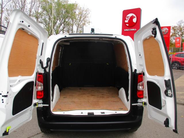 2020 Peugeot Partner 1000 1.5 Bluehdi 100 Professional Van (NU70GBE) Image 29