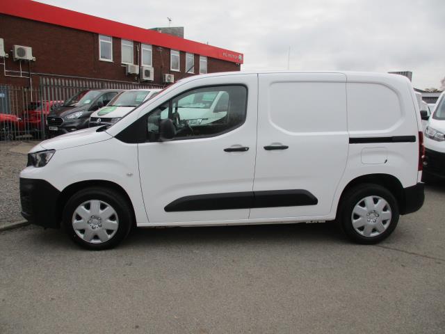 2020 Peugeot Partner 1000 1.5 Bluehdi 100 Professional Van (NU70GBE) Image 8
