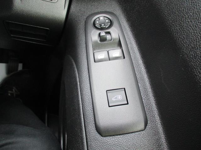 2020 Peugeot Partner 1000 1.5 Bluehdi 100 Professional Van (NU70GBE) Image 16