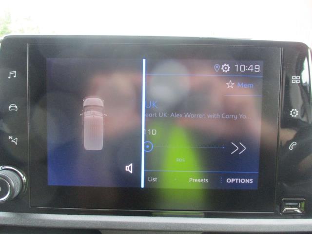 2020 Peugeot Partner 1000 1.5 Bluehdi 100 Professional Van (NU70GBE) Image 22