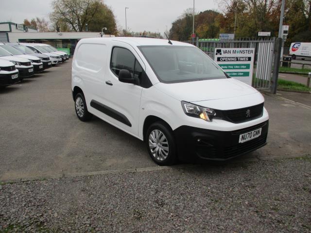 2020 Peugeot Partner 1000 1.5 Bluehdi 100 Professional Van (NU70GNN) Image 2