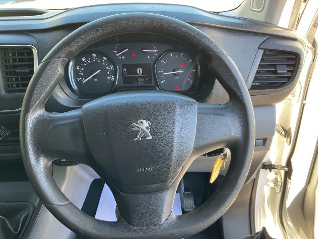 2020 Peugeot Expert 1400 2.0 Bluehdi 120 Professional Van (NU70GZH) Image 20