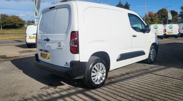 2020 Peugeot Partner 1000 1.5 Bluehdi 100 Professional Van (NU70HPJ) Image 13