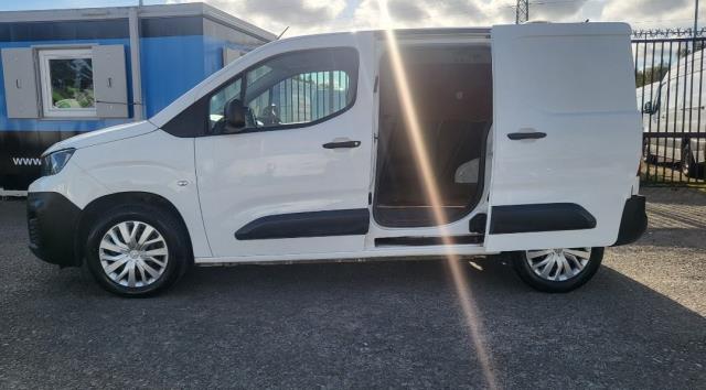 2020 Peugeot Partner 1000 1.5 Bluehdi 100 Professional Van (NU70HPJ) Image 7