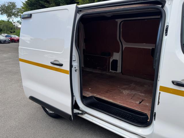 2020 Peugeot Expert L1 1400 2.0 Bluehdi 120 Professional Van EURO 6 (NU70HVR) Image 47