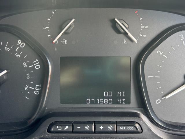2020 Peugeot Expert L1 1400 2.0 Bluehdi 120 Professional Van EURO 6 (NU70HVR) Image 12