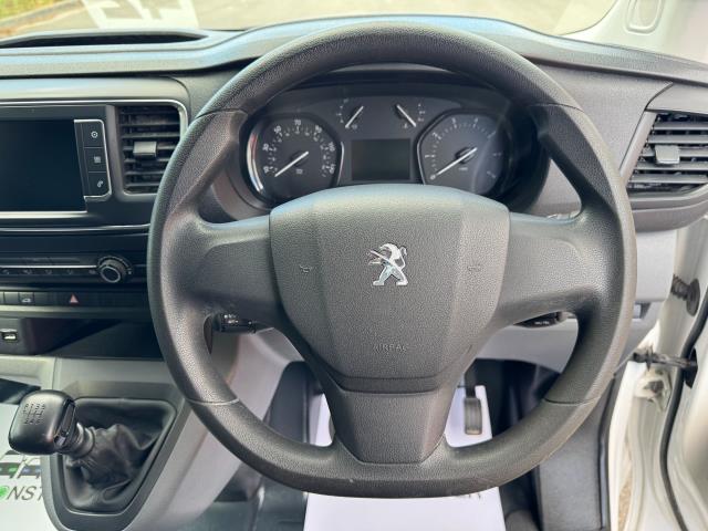 2020 Peugeot Expert L1 1400 2.0 Bluehdi 120 Professional Van EURO 6 (NU70HVR) Image 22