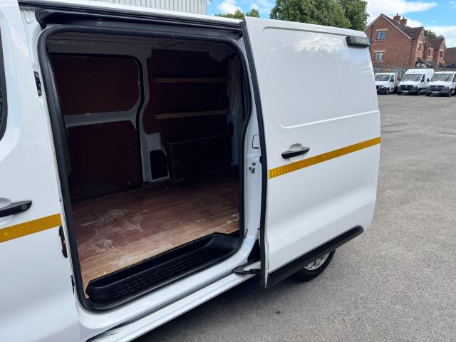 2020 Peugeot Expert L1 1400 2.0 Bluehdi 120 Professional Van EURO 6 (NU70HVR) Image 44