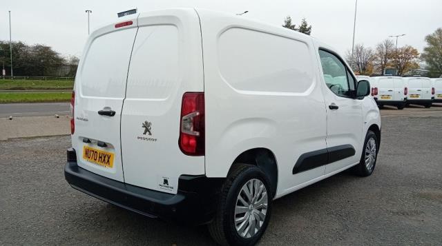 2020 Peugeot Partner 1000 1.5 Bluehdi 100 Professional Van (NU70HXX) Image 12