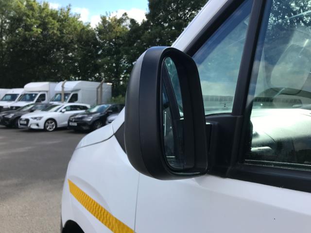 2020 Peugeot Partner 1000 1.5 Bluehdi 100 Professional Van (NU70HYJ) Image 14