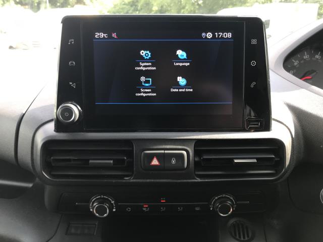 2020 Peugeot Partner 1000 1.5 Bluehdi 100 Professional Van (NU70HYJ) Image 19