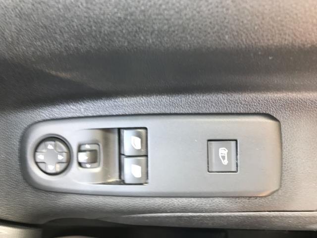2020 Peugeot Partner 1000 1.5 Bluehdi 100 Professional Van (NU70HYJ) Image 23