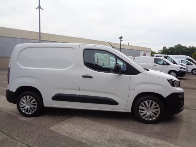 2020 Peugeot Partner 1000 1.5 Bluehdi 100 Professional Van (NU70HZG) Image 3
