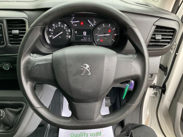 2020 Peugeot Expert 1200 1.5 Bluehdi 100 Professional Van (NU70HZR) Image 20