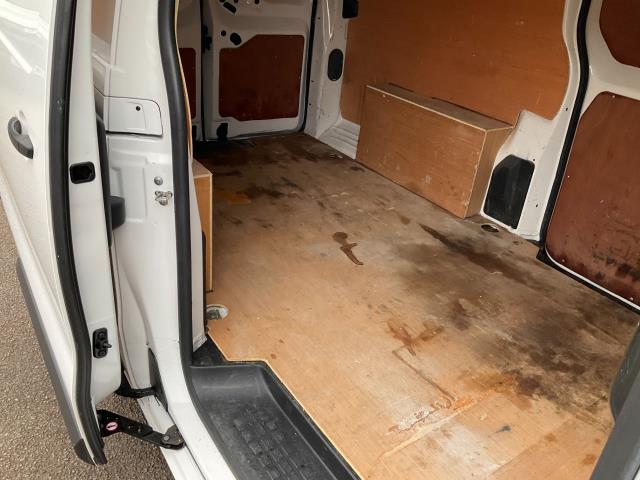 2020 Peugeot Expert 1200 1.5 Bluehdi 100 Professional Van (NU70HZR) Image 17