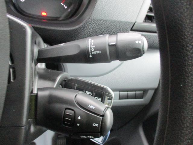 2020 Peugeot Expert 1400 2.0 Bluehdi 120 Professional Van (NU70KYW) Image 18