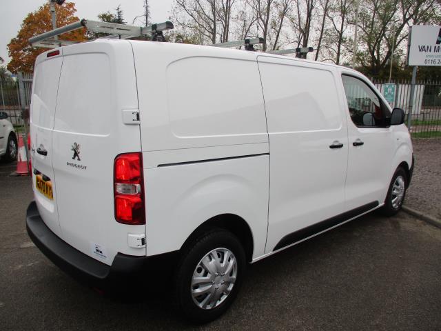 2020 Peugeot Expert 1400 2.0 Bluehdi 120 Professional Van (NU70KYW) Image 4