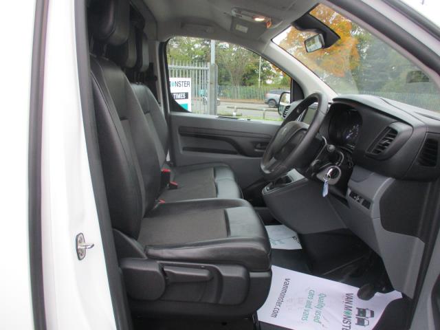 2020 Peugeot Expert 1400 2.0 Bluehdi 120 Professional Van (NU70KYW) Image 12