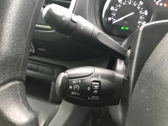 2020 Peugeot Expert 1400 2.0BLUE HDI 120PS PROFESSIONAL EURO 6 (NU70KZH) Image 33