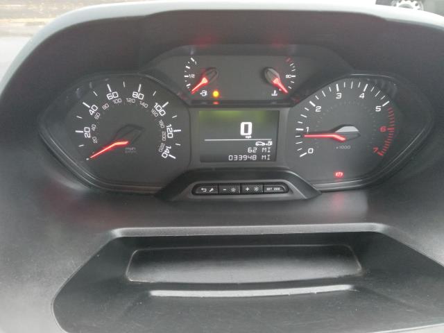 2020 Peugeot Partner 1000 1.5 Bluehdi 100 Professional Van (NU70LHA) Image 24