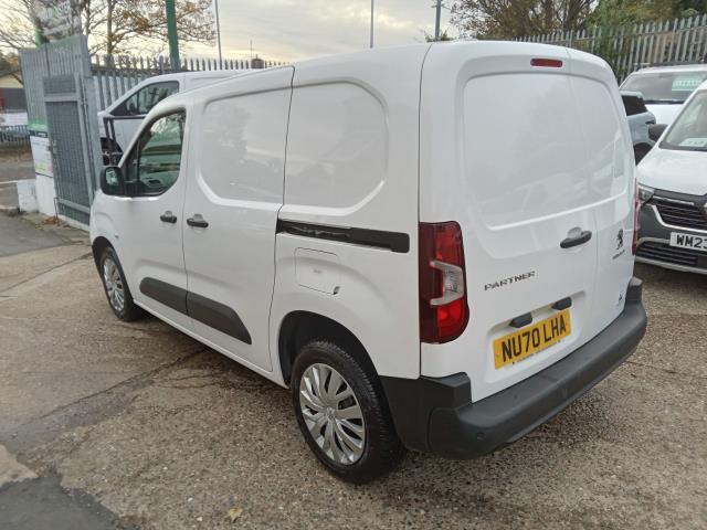 2020 Peugeot Partner 1000 1.5 Bluehdi 100 Professional Van (NU70LHA) Image 10