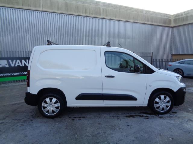 2020 Peugeot Partner 1000 1.5 Bluehdi 100 Professional Van (NU70NCJ) Image 10