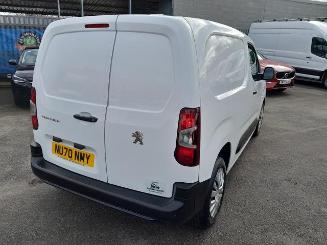 2020 Peugeot Partner 1000 1.5 Bluehdi 100 Professional Van (NU70NMY) Image 13