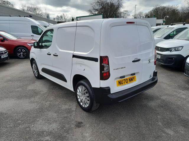 2020 Peugeot Partner 1000 1.5 Bluehdi 100 Professional Van (NU70NMY) Image 9