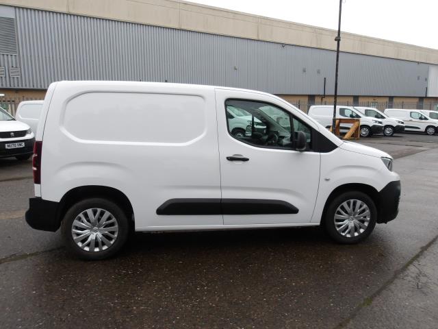 2020 Peugeot Partner 1000 1.5 Bluehdi 100 Professional Van (NU70NWD) Image 8