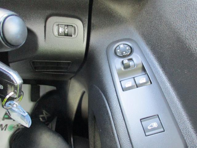 2020 Peugeot Partner STANDARD 1000 1.5 BLUE HDI 100PS PROFESSIONAL (NU70RZO) Image 16