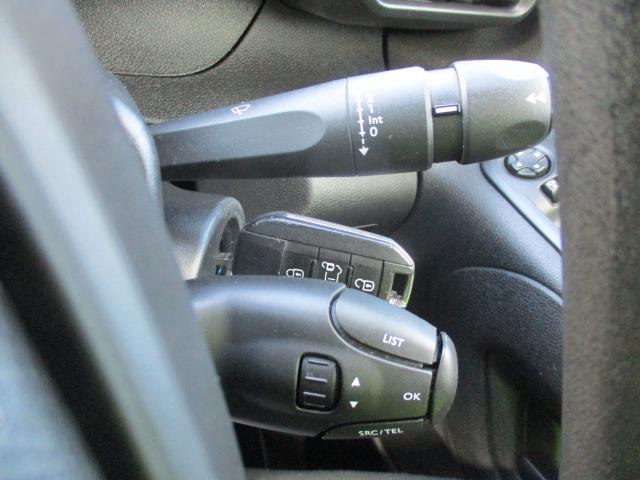 2020 Peugeot Partner STANDARD 1000 1.5 BLUE HDI 100PS PROFESSIONAL (NU70RZO) Image 17