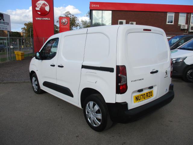 2020 Peugeot Partner STANDARD 1000 1.5 BLUE HDI 100PS PROFESSIONAL (NU70RZO) Image 7