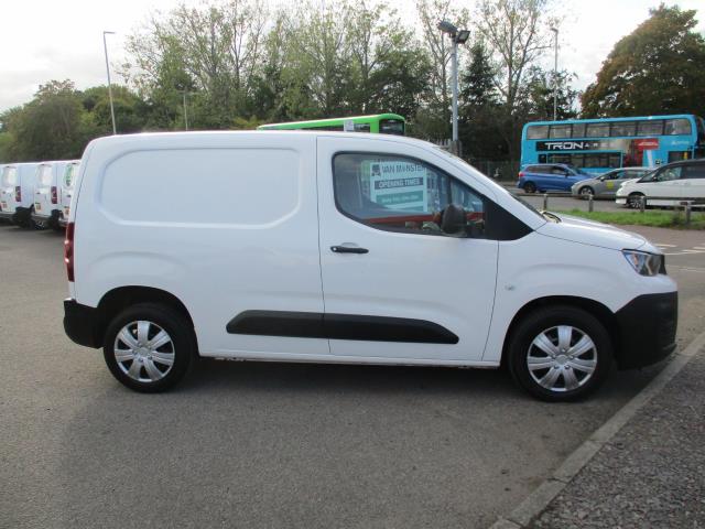 2020 Peugeot Partner STANDARD 1000 1.5 BLUE HDI 100PS PROFESSIONAL (NU70RZO) Image 3