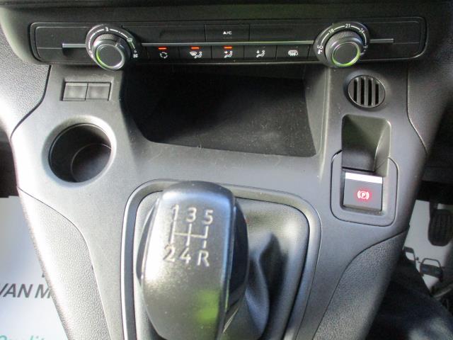 2020 Peugeot Partner STANDARD 1000 1.5 BLUE HDI 100PS PROFESSIONAL (NU70RZO) Image 22