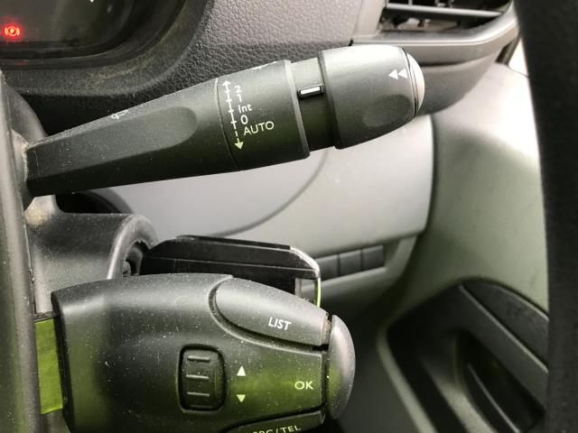 2020 Peugeot Expert 1400 2.0BLUE HDI 120PS PROFESSIONAL EURO 6 (NU70UCW) Image 36