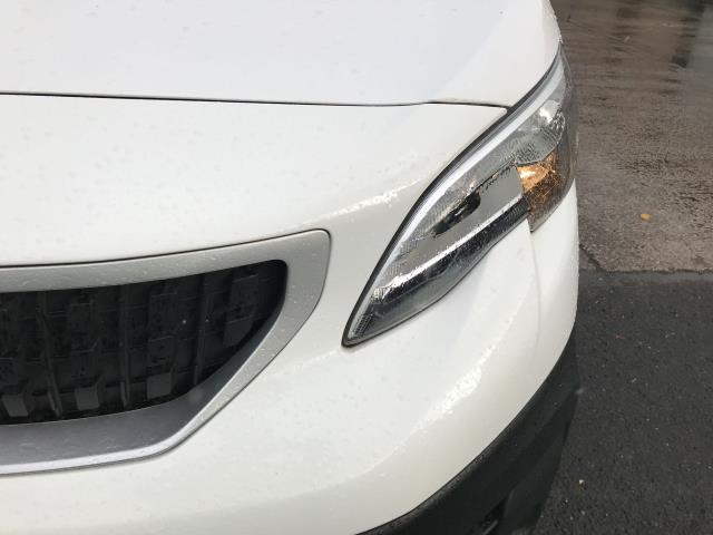 2020 Peugeot Expert 1400 2.0BLUE HDI 120PS PROFESSIONAL EURO 6 (NU70UCW) Image 41