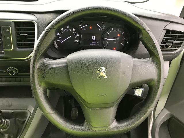 2020 Peugeot Expert 1400 2.0BLUE HDI 120PS PROFESSIONAL EURO 6 (NU70UCW) Image 17
