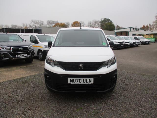 2020 Peugeot Partner 1000 1.5 Bluehdi 100 Professional Van (NU70ULN) Image 9