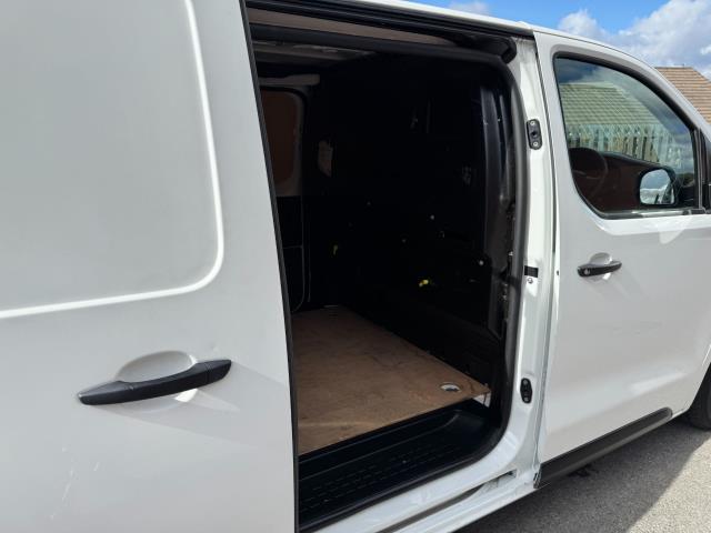 2020 Peugeot Expert 1400 2.0 Bluehdi 120 Professional Van (NU70USZ) Image 46