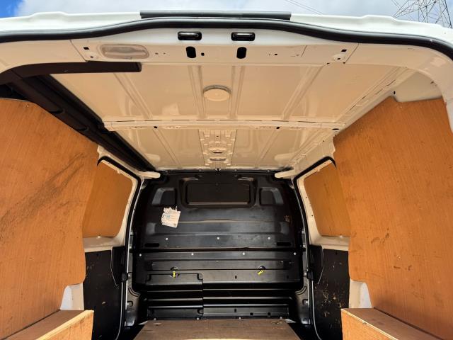 2020 Peugeot Expert 1400 2.0 Bluehdi 120 Professional Van (NU70USZ) Image 55
