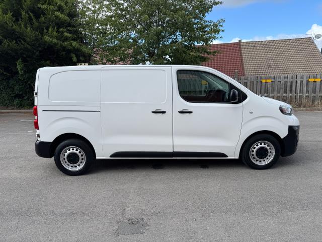 2020 Peugeot Expert 1400 2.0 Bluehdi 120 Professional Van (NU70USZ) Image 10
