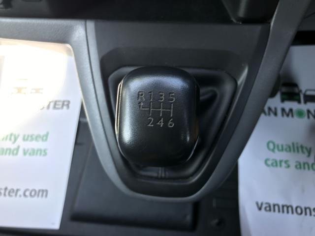 2020 Peugeot Expert 1000 1.5 Bluehdi 100 Professional Van (NU70VKK) Image 26