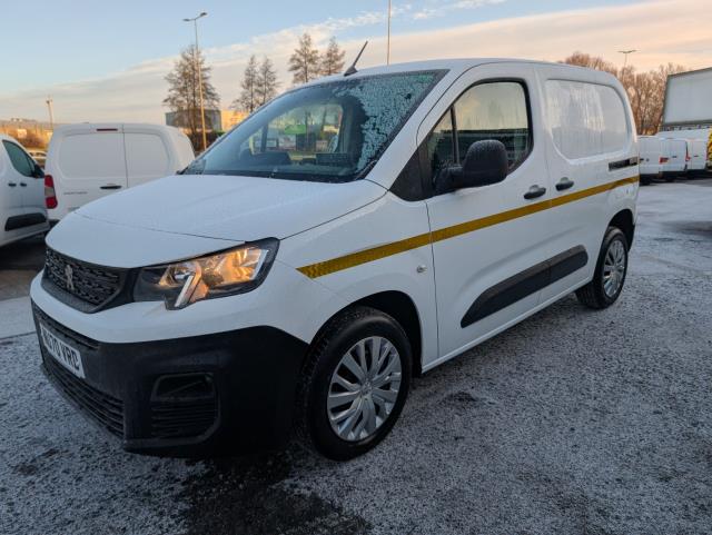 2020 Peugeot Partner 1000 1.5 Bluehdi 100 Professional Van (NU70VRD) Image 4