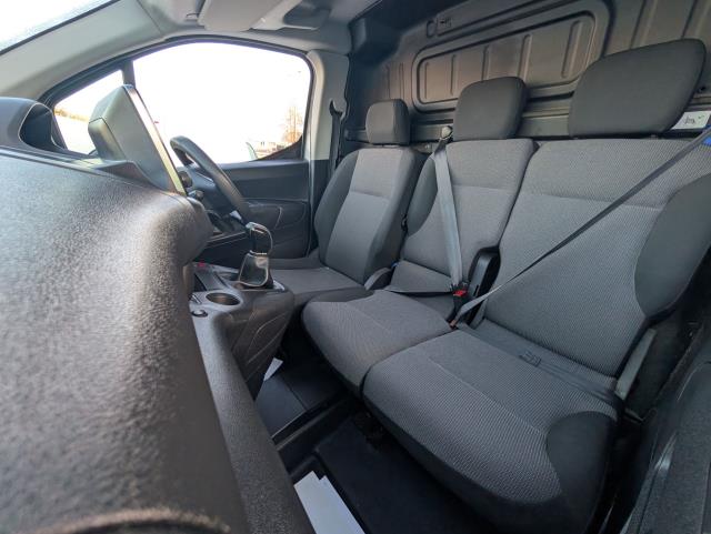 2020 Peugeot Partner 1000 1.5 Bluehdi 100 Professional Van (NU70VRD) Image 15