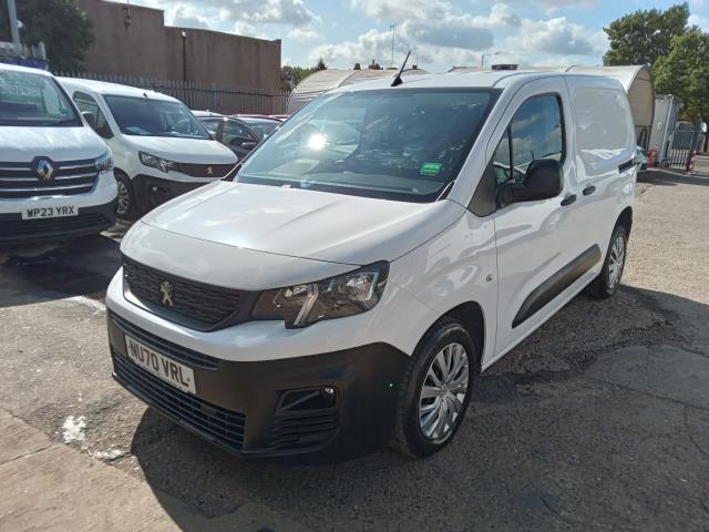 2020 Peugeot Partner 1000 1.5 Bluehdi 100 Professional Van (NU70VRL) Image 3