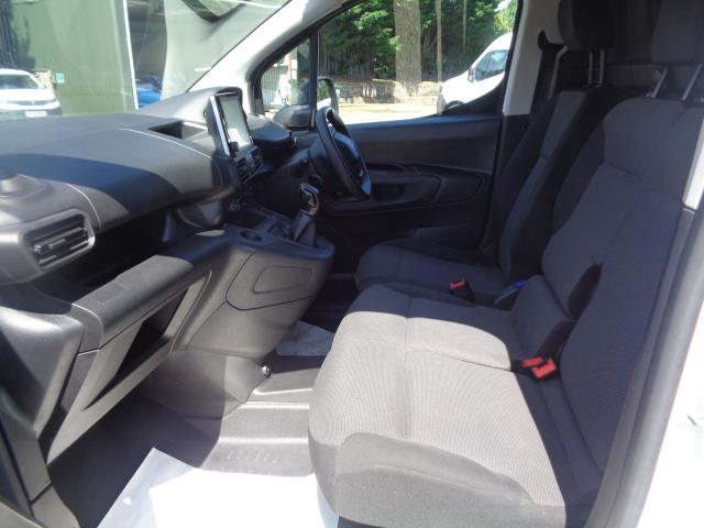 2020 Peugeot Partner 950 1.5 Bluehdi 100 Professional Van (NU70VTK) Image 13